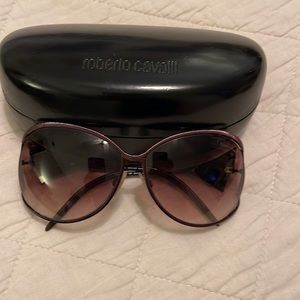 Women’s sunglasses